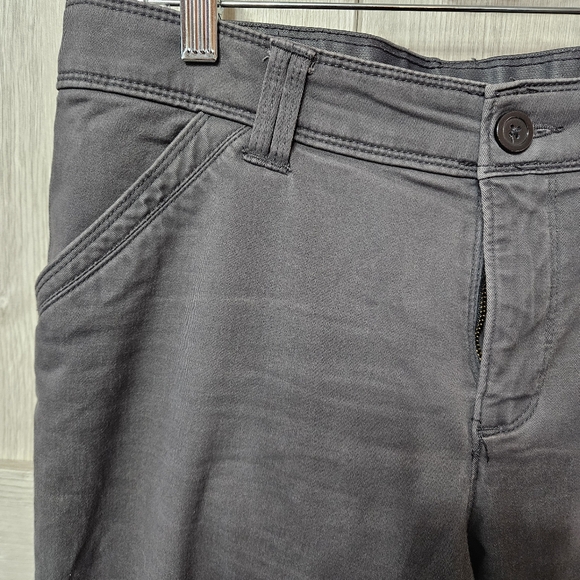 Lee Women's Sinfully Soft Gray Pants Size 12 - Picture 2 of 4